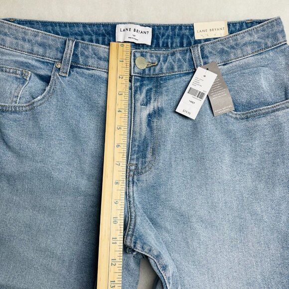 NWT Lane Bryant Womems Blue Embroidered Mid Rise Boyfriend Capri Jeans Size 14P - Picture 4 of 11